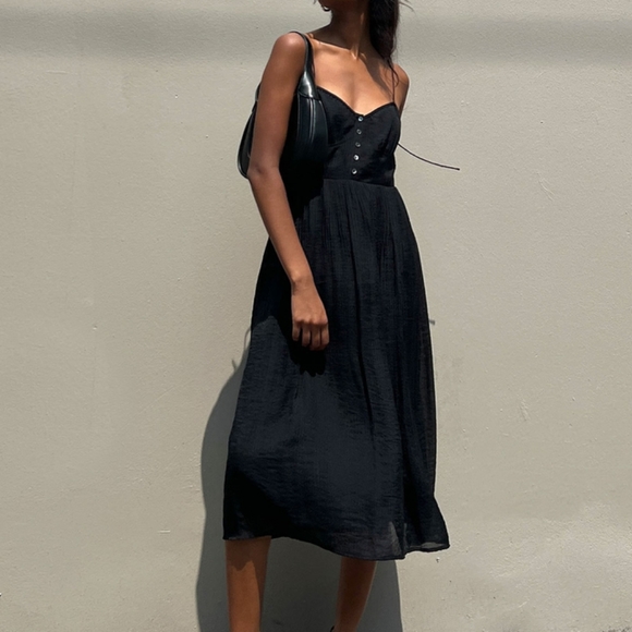 Midi viloe crinkle dress - Picture 11 of 11